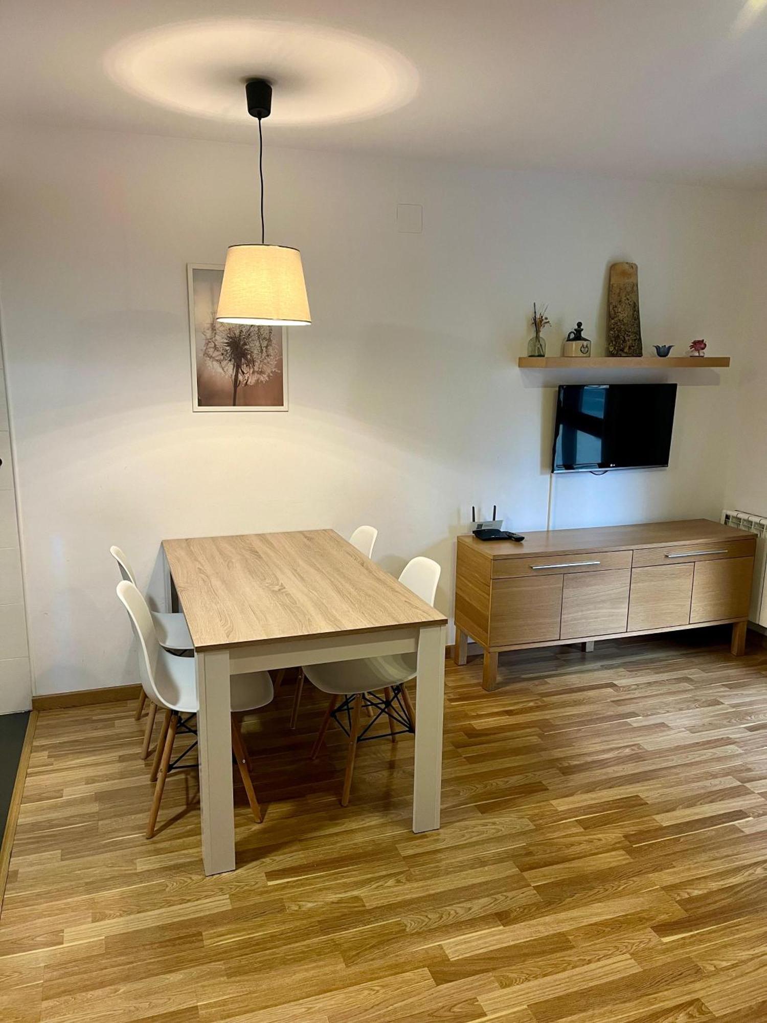Apartamento Siente Sobrarbe En Aínsa-Sobrarbe Extérieur photo